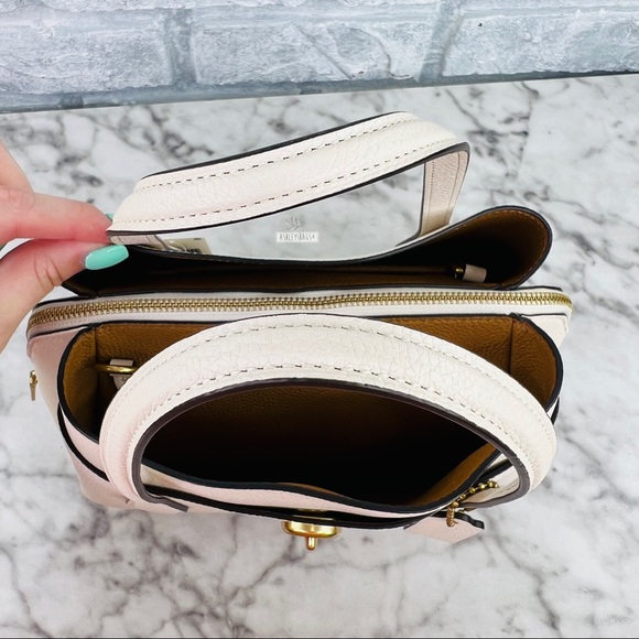 Coach Lora Carryall 30 Satchel Crossbody - Picture 5 of 12